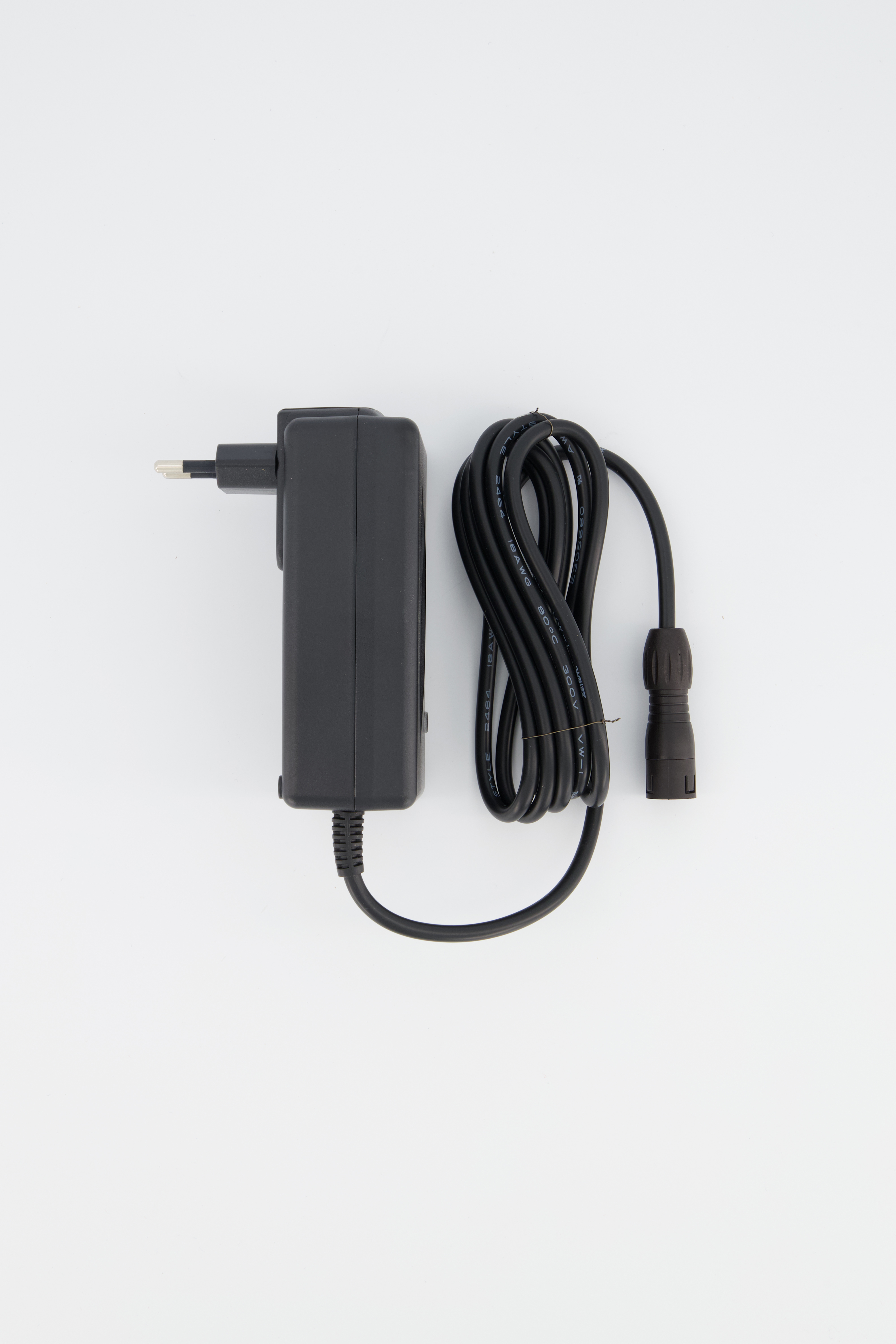 Ladegerät Type 2542 mit Binderstecker Ladegerät Type 2542 mit Binderstecker